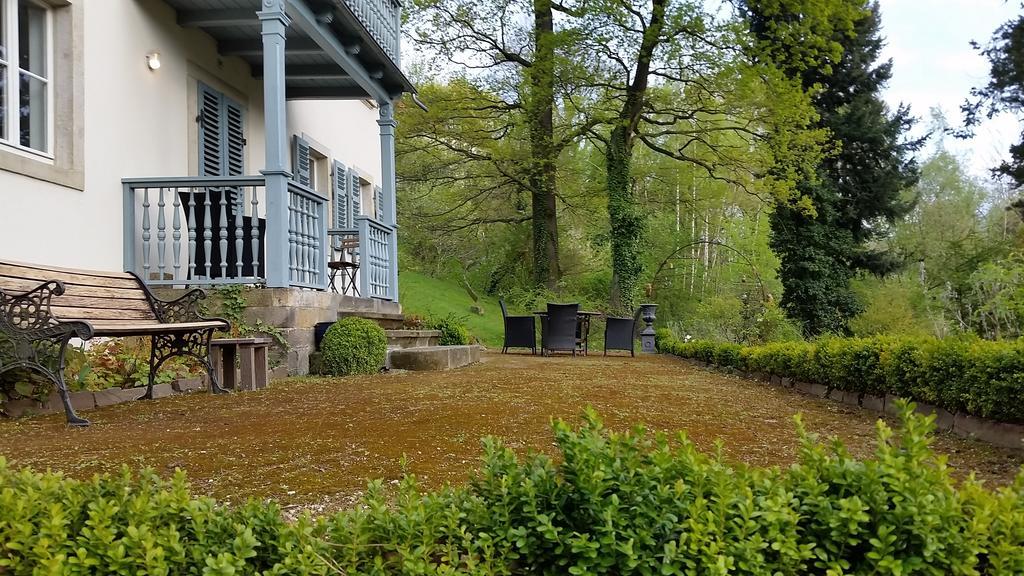 Villa Im Park Wachwitzgrund Dresden Exterior foto